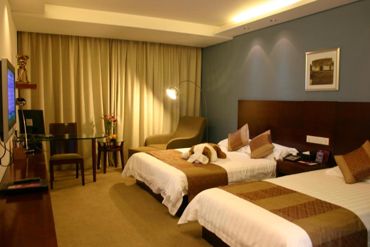 Suzhou Taoyuan International Holiday Hotel Exterior photo